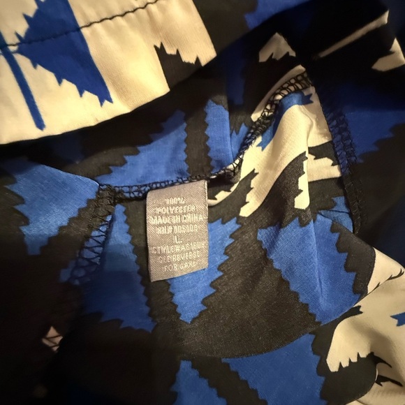 Charlotte Russe Blue and Black Patterned Romper - Picture 5 of 5